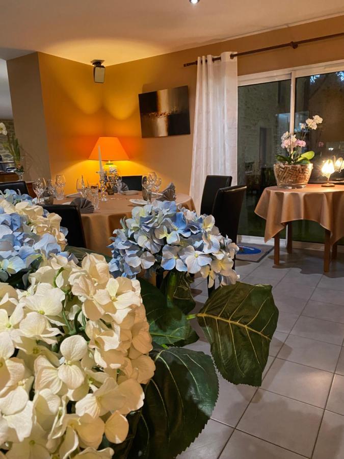 Hotel - Restaurant L'Hortensia Noyalo Eksteriør bilde