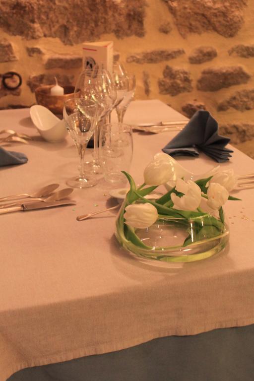 Hotel - Restaurant L'Hortensia Noyalo Rom bilde