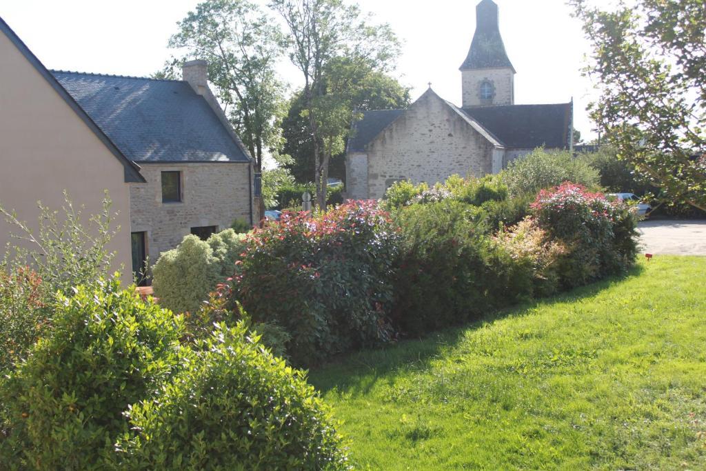 Hotel - Restaurant L'Hortensia Noyalo Eksteriør bilde