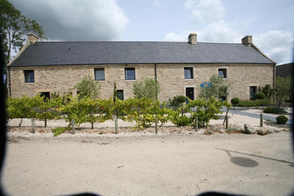 Hotel - Restaurant L'Hortensia Noyalo Eksteriør bilde