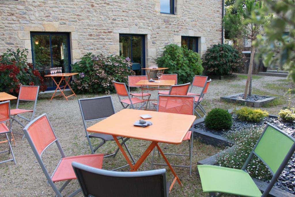 Hotel - Restaurant L'Hortensia Noyalo Eksteriør bilde