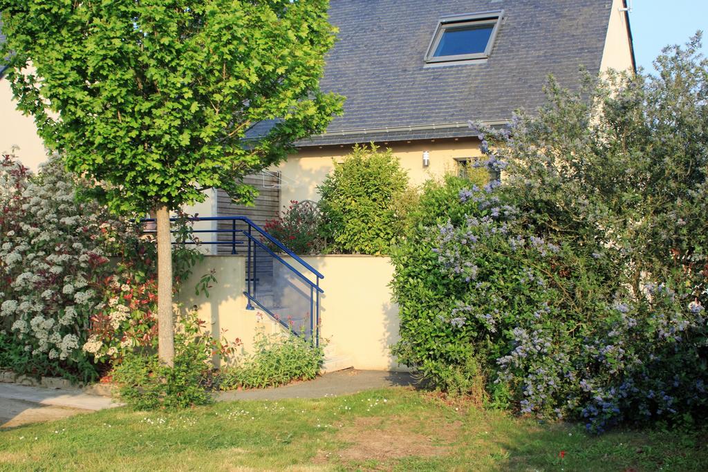 Hotel - Restaurant L'Hortensia Noyalo Eksteriør bilde